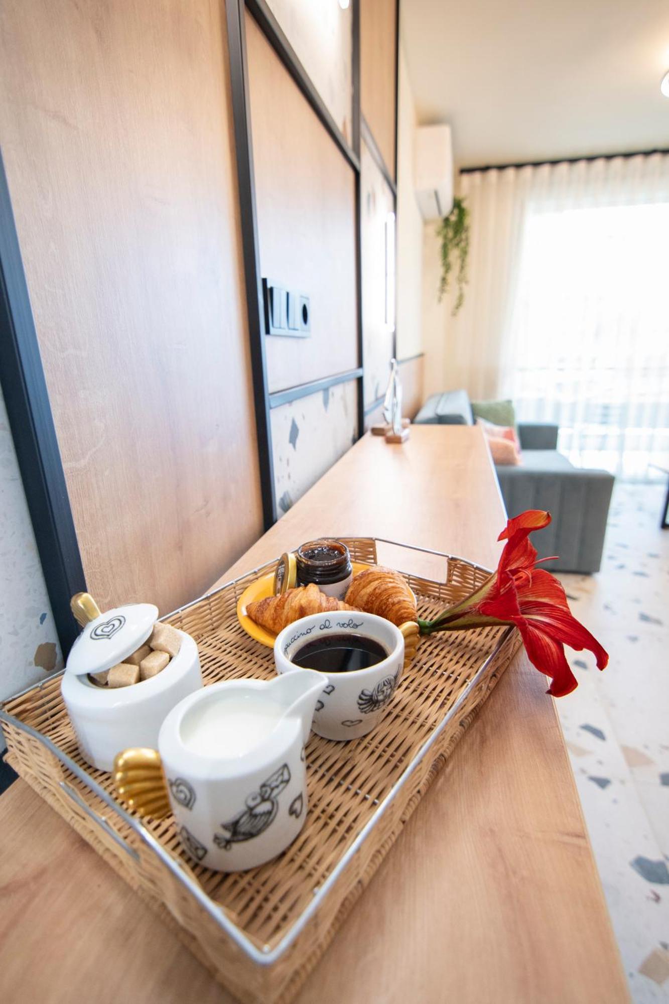 Center Emerald Apartment
